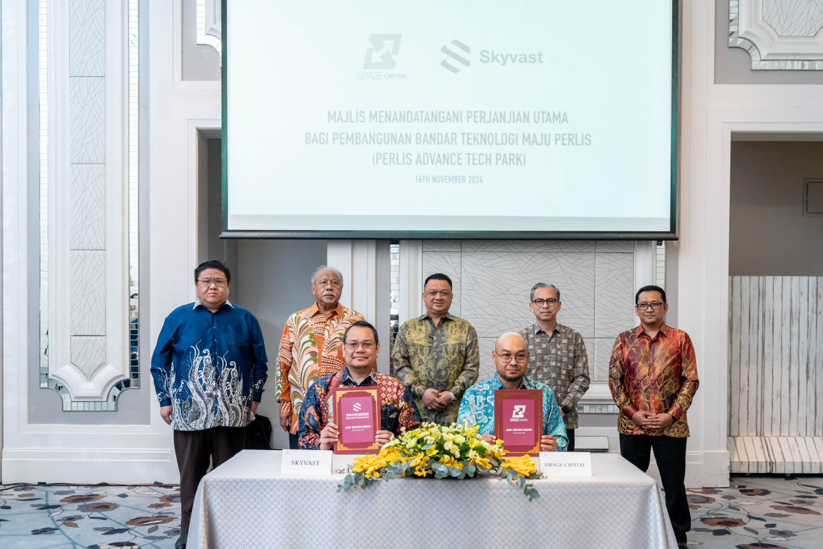 Leading-Asean-02