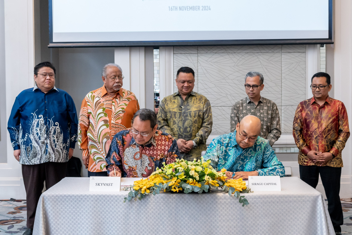 leading-asean-03